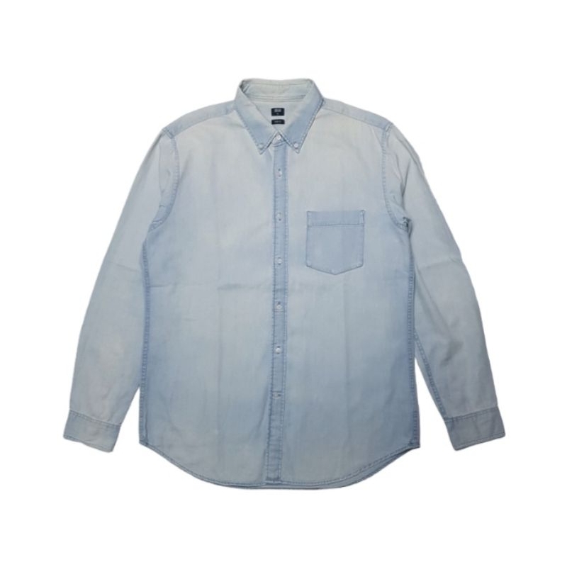 uniqlo longsleeves denim shirt - size M