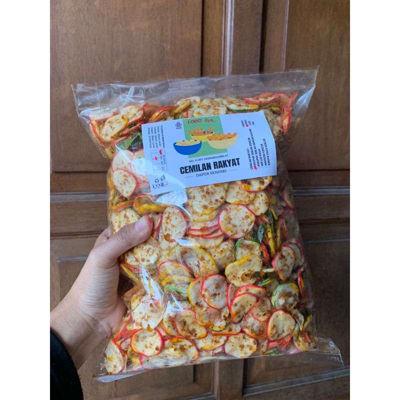 

CEMILAN KERUPUK SEBLAK KENCUR/KACANG KEMASAN 1KG (Include Bubble Wrap)