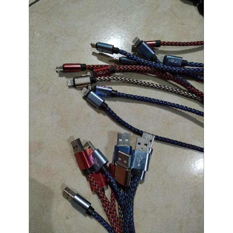 Kabel Data Cas Tali Sepatu Lightning Kabel USB