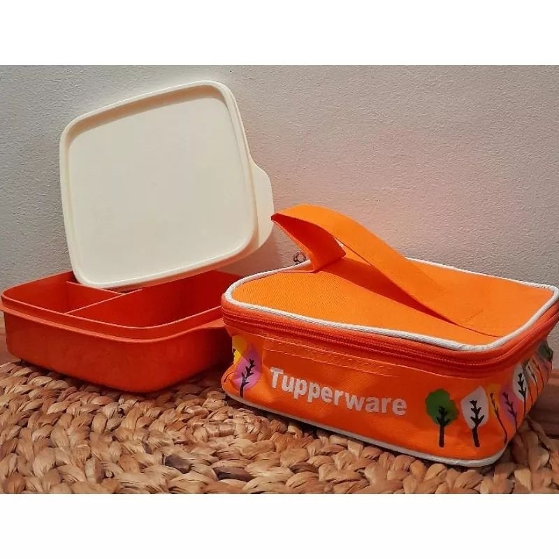 Tupperware Loly Tup Bag. Tempat Makan Skat dan Tas