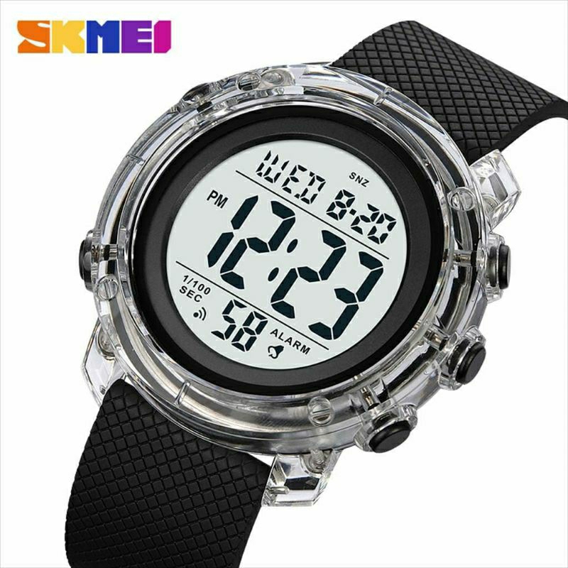 Jam tangan pria Spesifikasi : - DualTime - Diamter 5.5cm - Material Case : Rubber - Strap Rubber - Water Resistant 10 BAR (30M)  - Fitur 24 jam AM/PM - Layar LED - Stopwatch , Alarm 1 kg muat 5 jam tangan