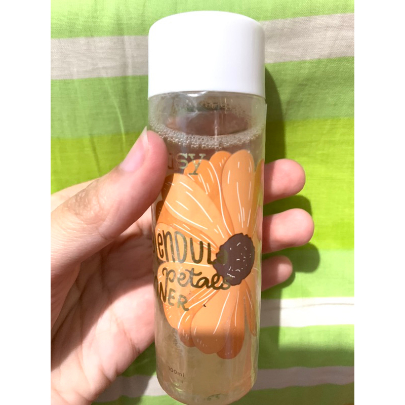 lToner Daisy calendula (preloved)