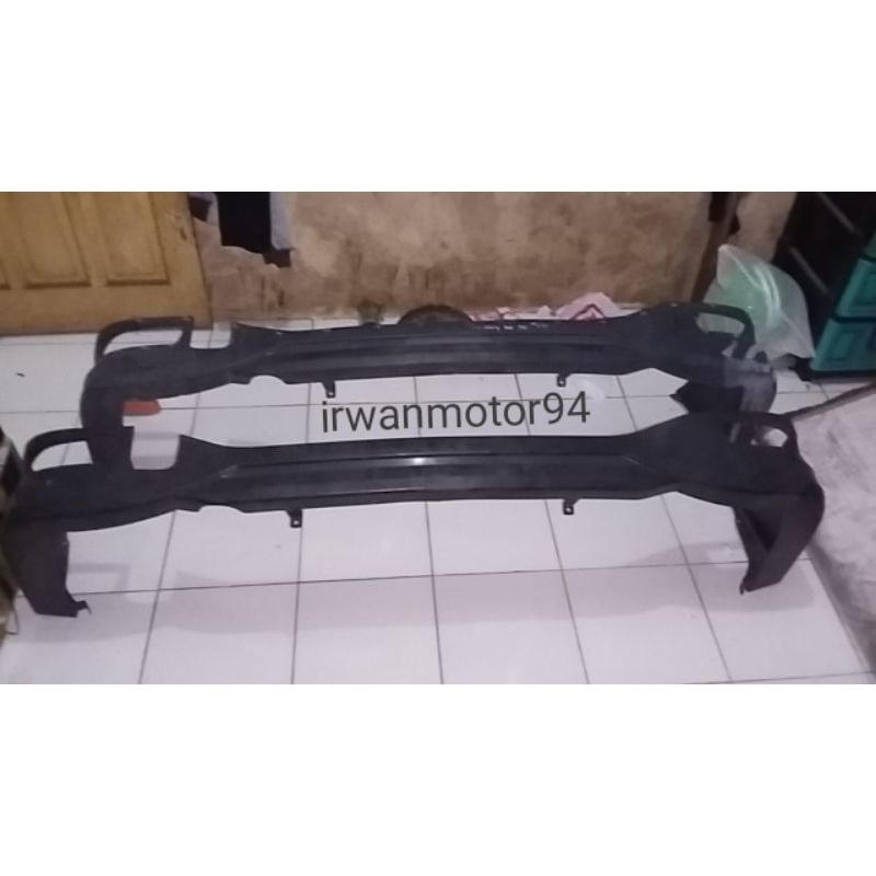 Bodykit belakang Daihatsu Avanza Xenia 2013