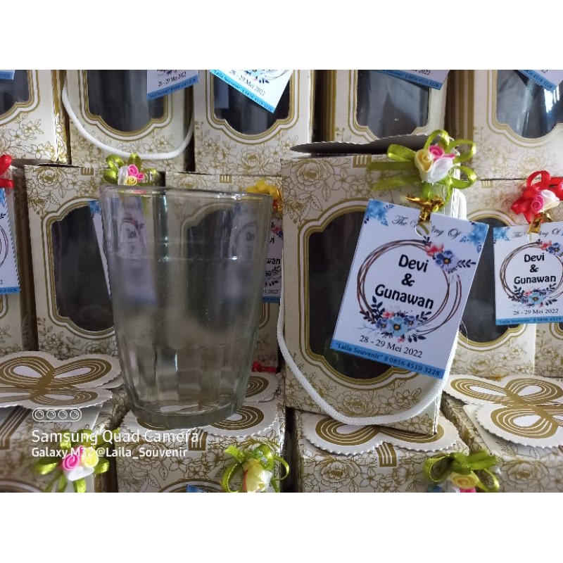 Souvenir gelas garis kemas box