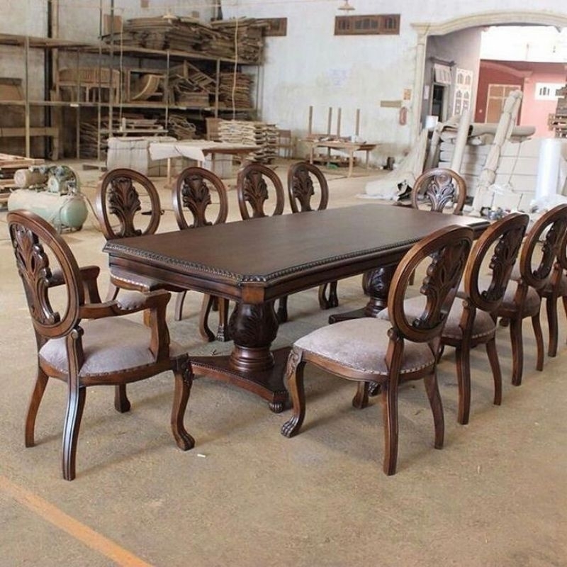 Meja Makan Mewah ukiran jepara klasik