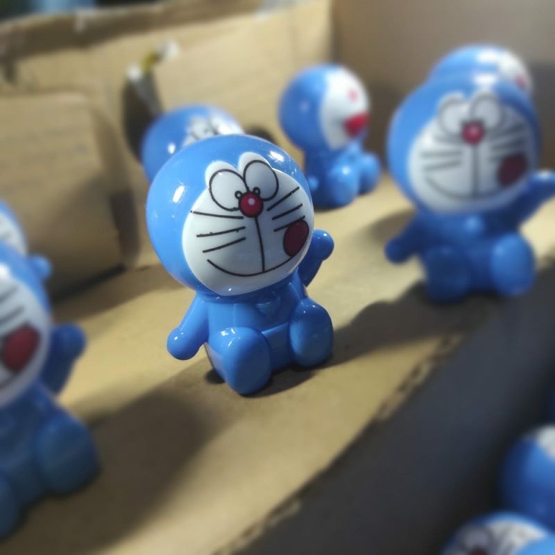 peruncing / rautan pensil Doraemon