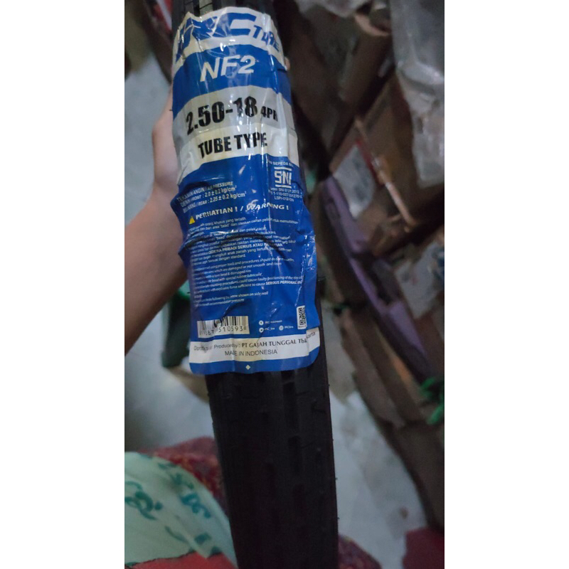 BAN LUAR 250-18 NF2 batik lurus IRC TUBETYPE 250 RING 18