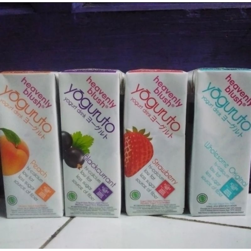 heavenly blush yoguruto yogurt drink 180ml / minuman yogurt