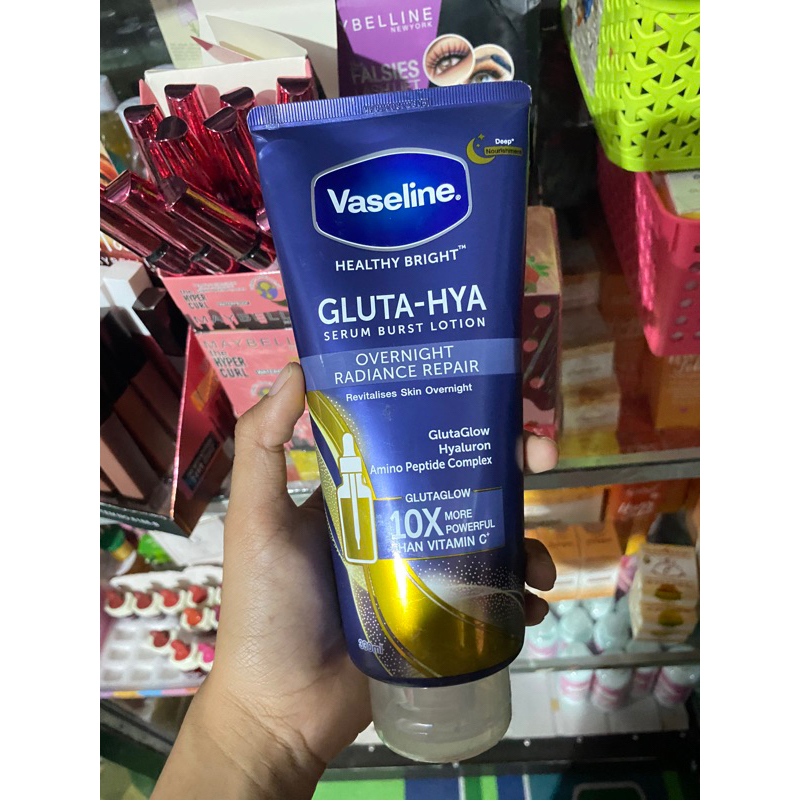 VASELINE GLUTA HYA INDO 330ml
