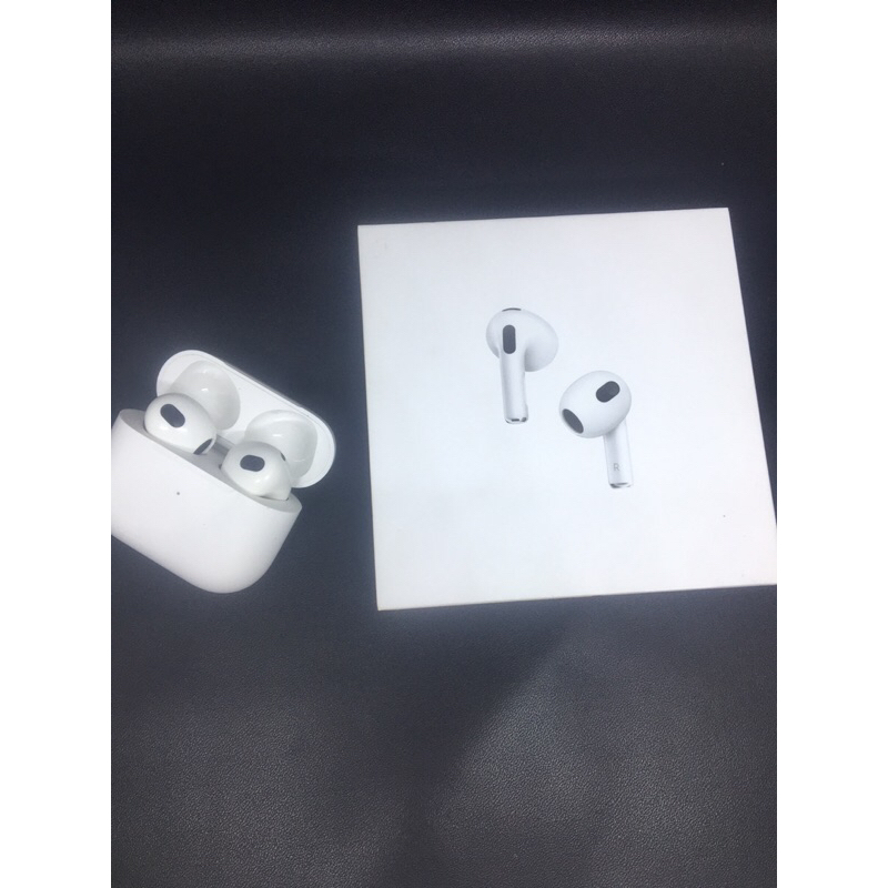 Apple Airpods Gen 3 Second
