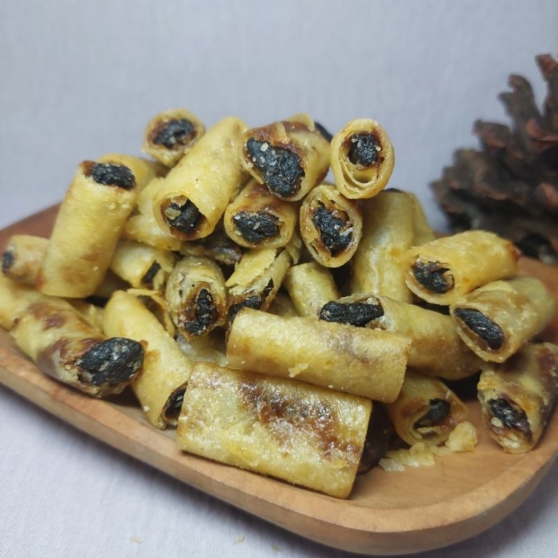 

250gram SALE UNYIL SUMPIA ISI PISANG ALMA.SNACK