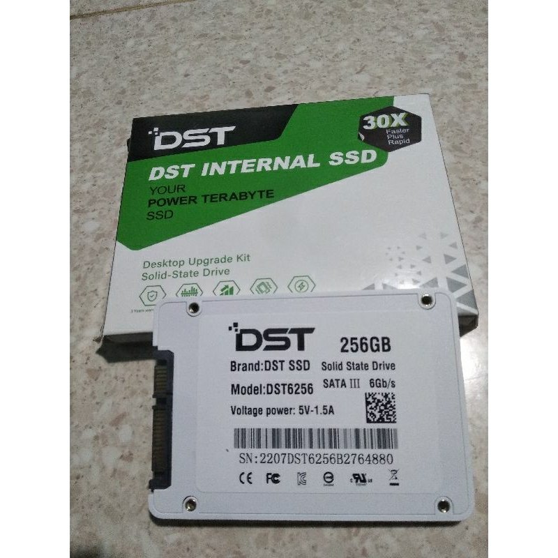 SSD DST 256GB 2.5 INCH SATA