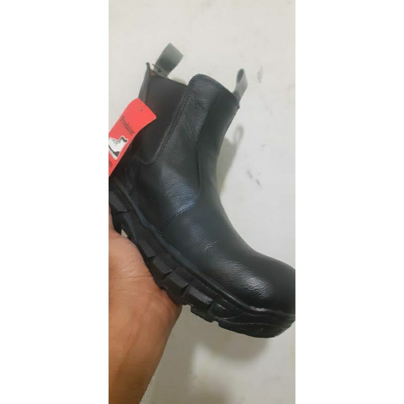 Sepatu Safety baru Predator Semi Boot Slip on Ujung Besi Pria