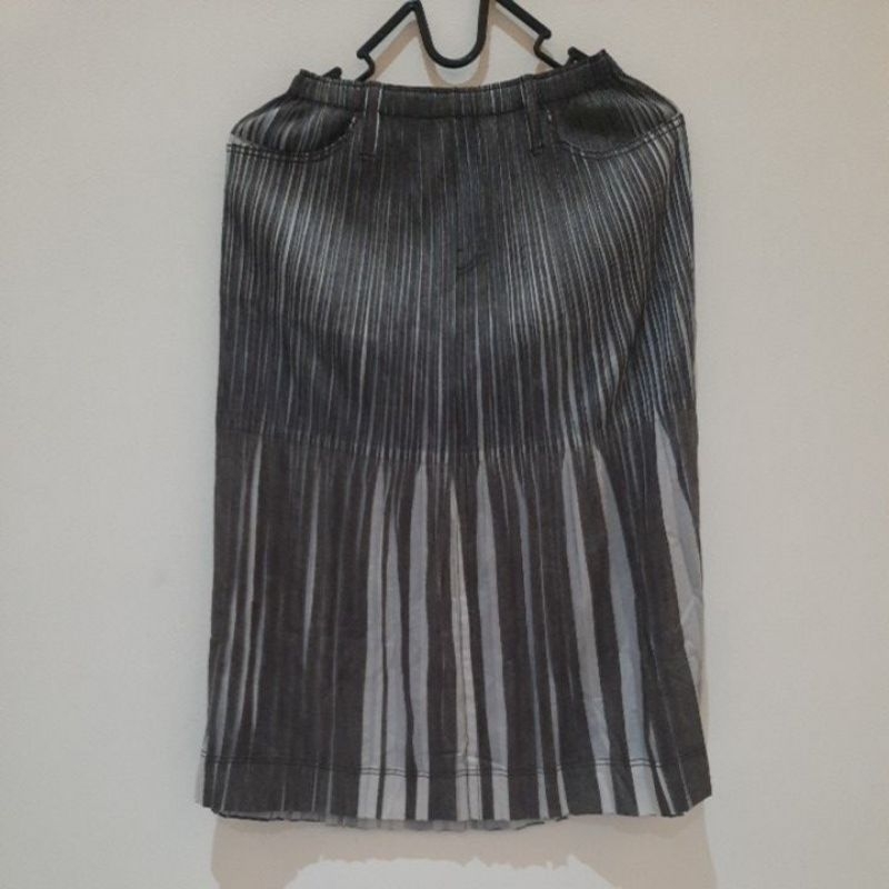 Pleats please issey miyake denim pleats skirt