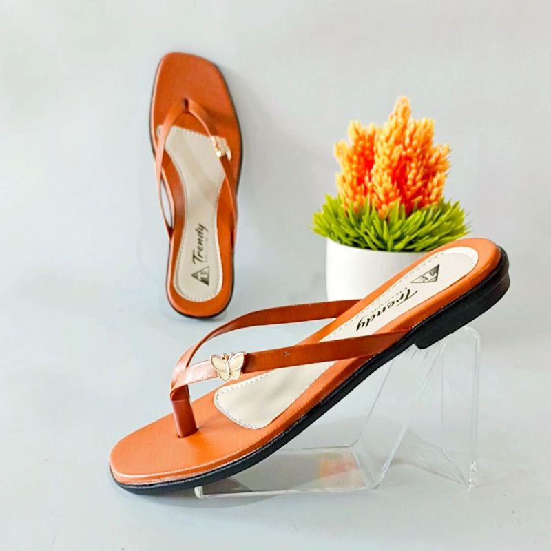 sandal cewek tali / sandal cewek terbaru / sandal cewek kekinian / sandal cewek tren / sandal flat