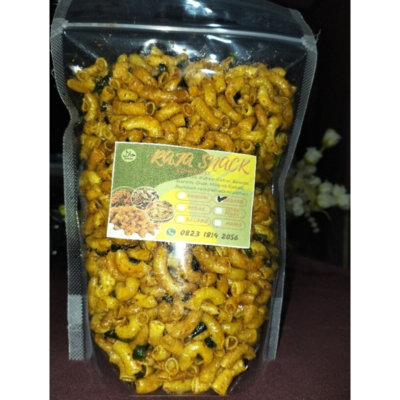 

Makaroni Kriuk Pedas Daun Jeruk berat 500 gram