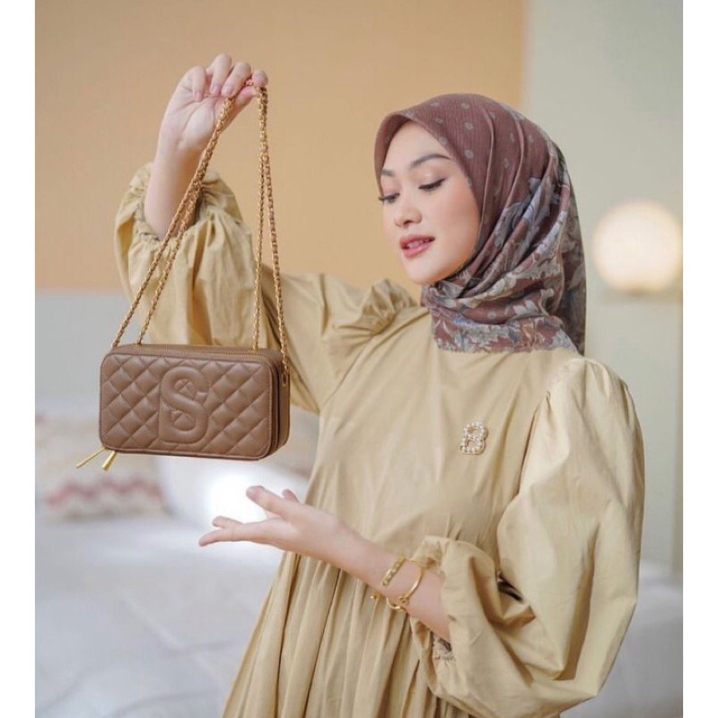 Yura Bag Buttonscarves Preloved