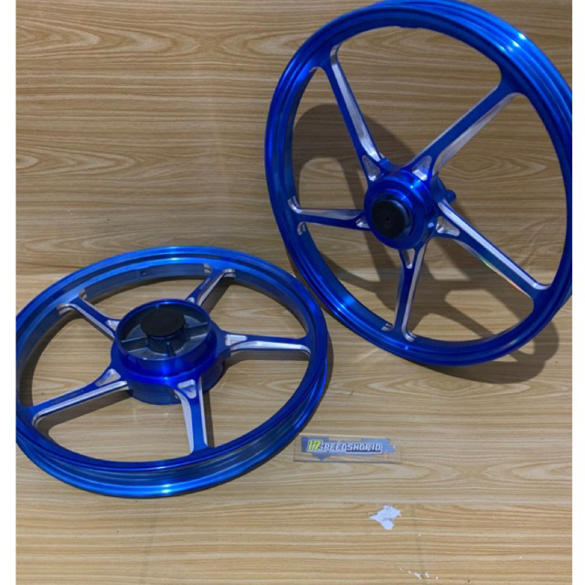 velg enkei jupiter f1zr