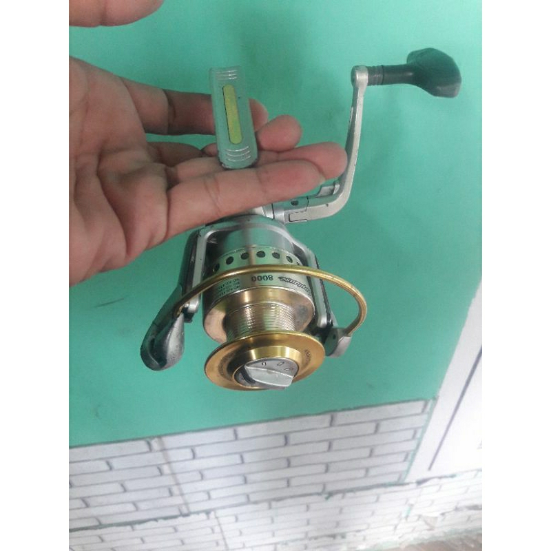 Reel ryobi applause 8000