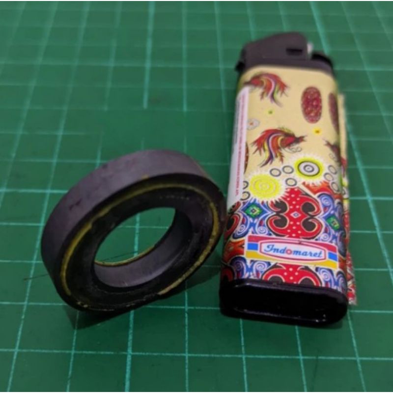 magnet jenis ,magnet Ferit ex spiker ukuran 32mm