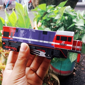 Miniatur Kereta Api Indonesia Lokomotif CC 201 Perumka Terbaru |Rumah Kereta