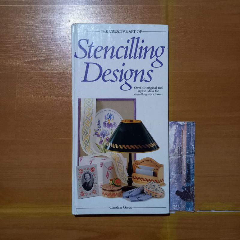 Buku Stencilling DesignsCaroline Green