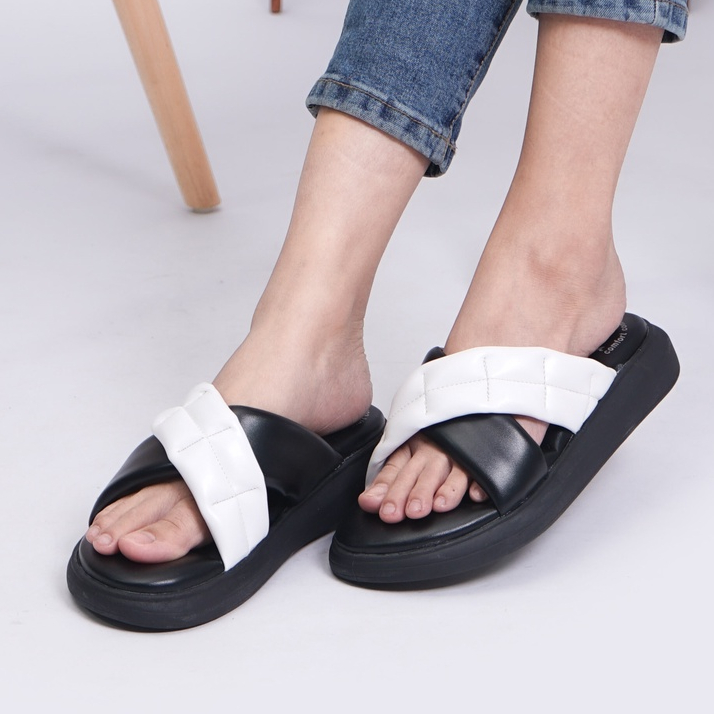 SARASARA YUK - NONNA Sandal Wanita Wedges Silang Tinggi 3cm Size 36 - 40 Casual Sendal Cewek Platform 37 38 39 untuk Jalan Pergi Santai Slop Warna Black Hitam Putih White Selop Premium Original Sara Sara Kekinian Terbaru Shoes ORI Mall Official Store