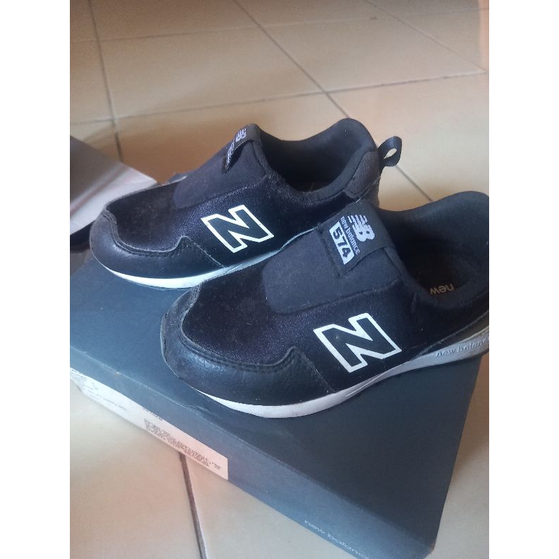 Sepatu Anak New Balance Ori