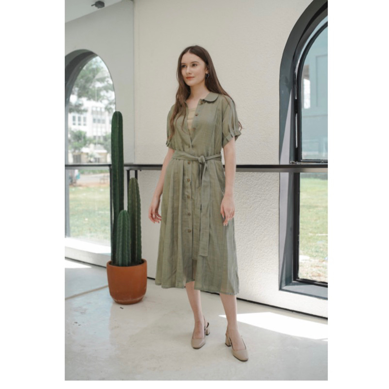 maven theodore melissa set in pesto