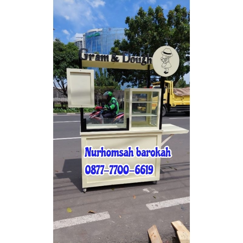 BOOTH JUALAN , BOOTH MAKANAN , BOOTH JATI BELANDA