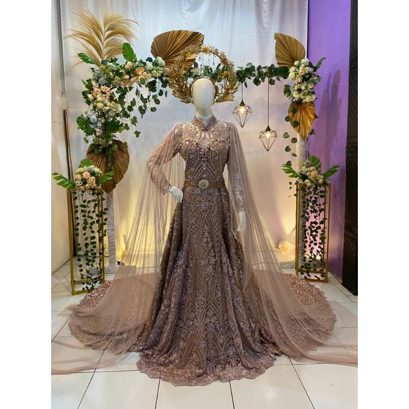 kebaya pengantin modern | kebaya pengantin duyung berekor modern