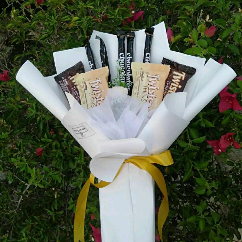 

Buket snack twister chocolatos (SHOPEE INSTANT) Semarang