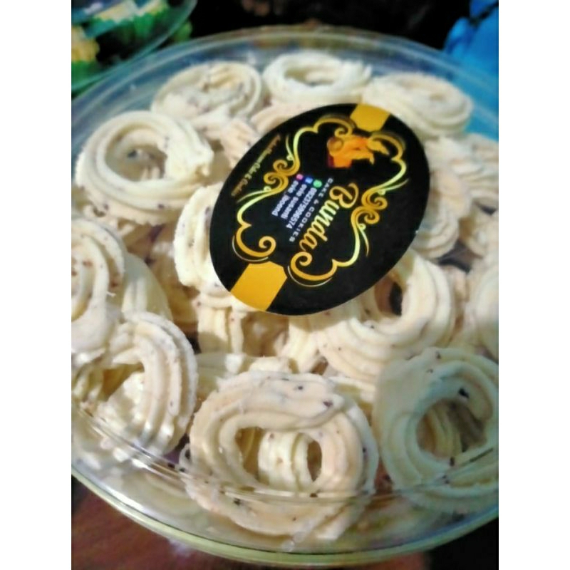 

KUE RING KEJU KEMASAN TOPLES 400g