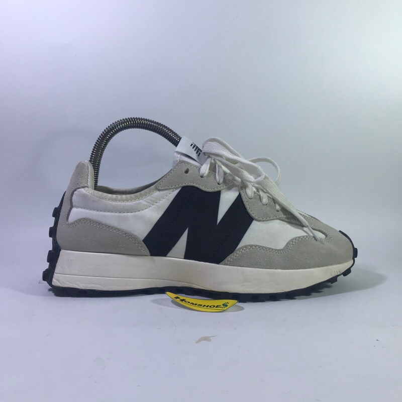 HS New Balance 327 second