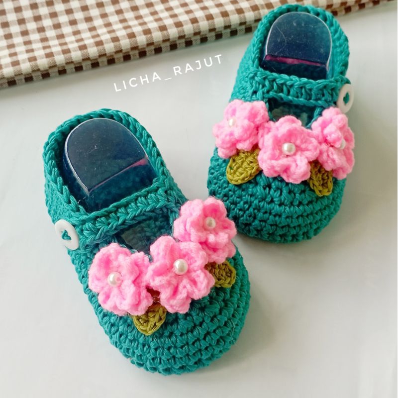 sepatu rajut bayi perempuan lucu sepatu bayi rajut cantik