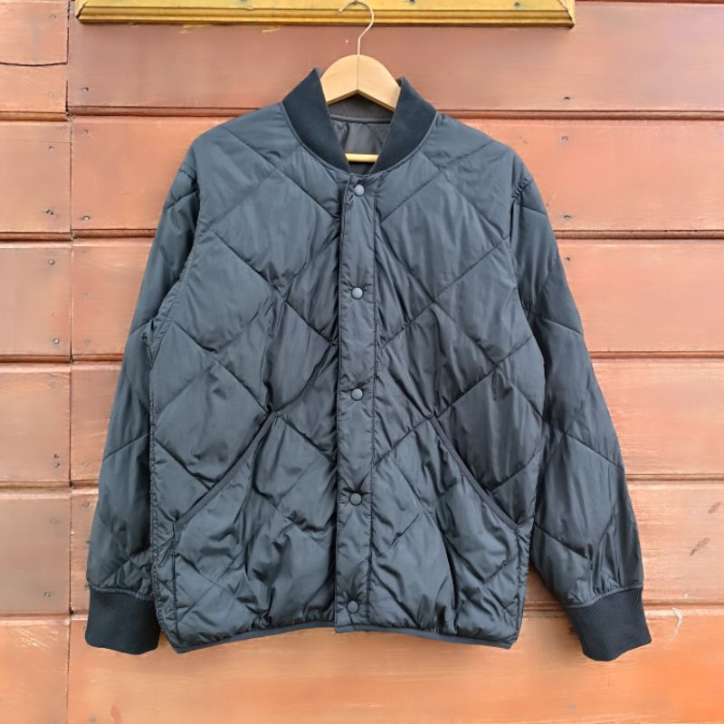 Uniqlo Padded Bomber Jacket Reversible (Coklat & Hitam)