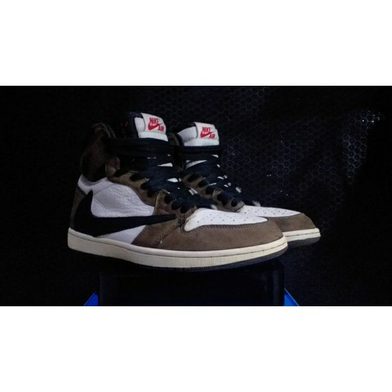 SEPATU SECOND AIR JORDAN 1 X Travis Scott