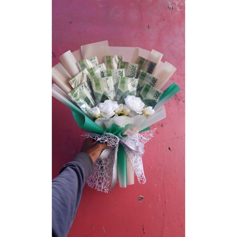 Buket bouquet wisuda pernikahan ulang tahun dan acara besar bisa request warna dan tambah kartu ucapan