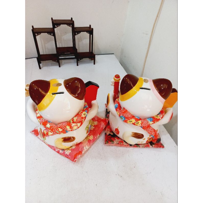 Manekineko Ceramic / Kucing Hoki Keramik / Pajangan Neko Large / Manekoneko Keramik