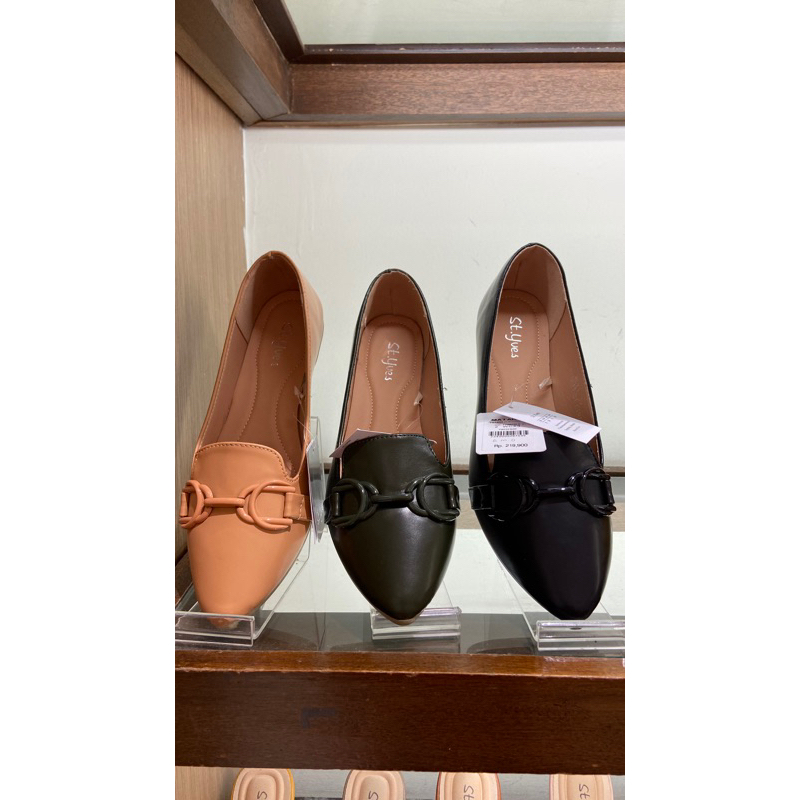 Flat Shoes Wanita St.yves