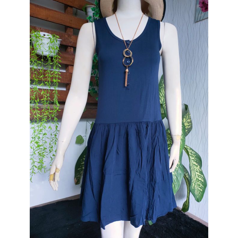 dress UNIQLO preloved