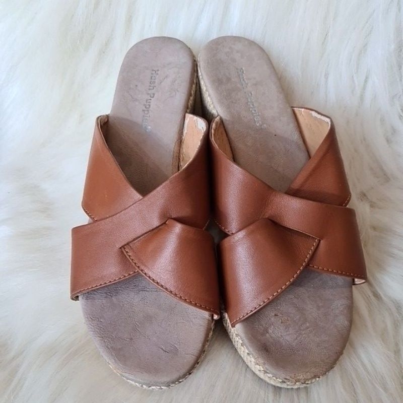 SANDAL HUSH PUPPIES PRELOVED  ORI