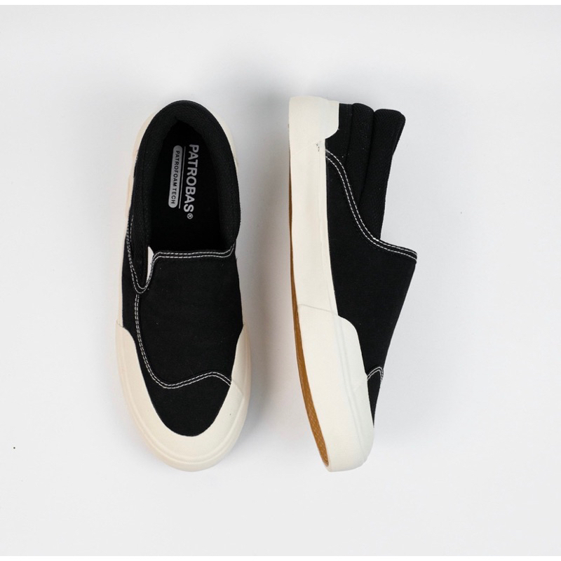 Patrobas Slip on black white