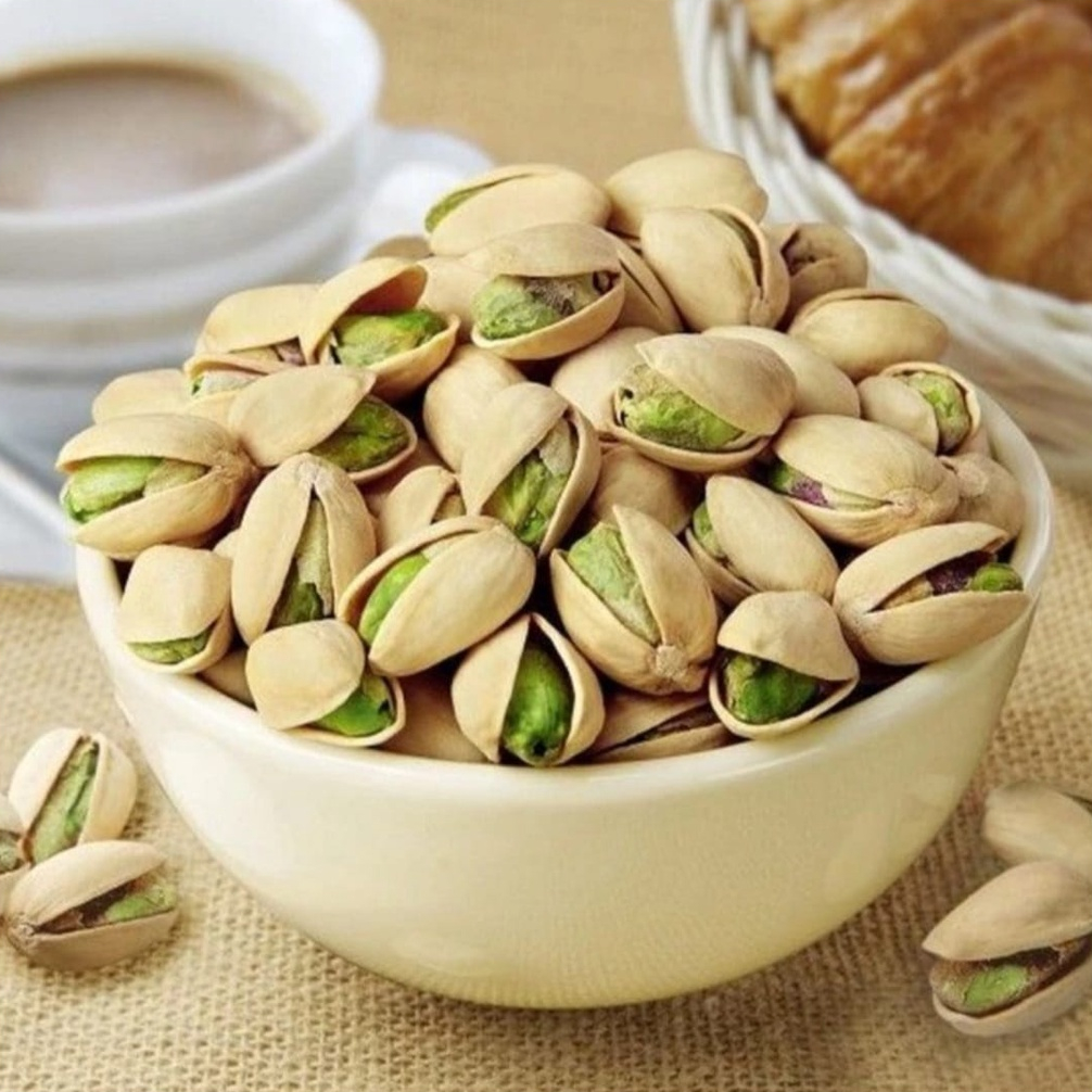 pistachio / kacang pistachio/FUSTUK (PREMIUM) 1 KG