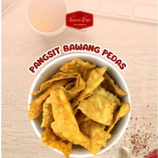 

PANGSIT BAWANG 250 gr/ SNACK KILOAN / KURNIA RASA