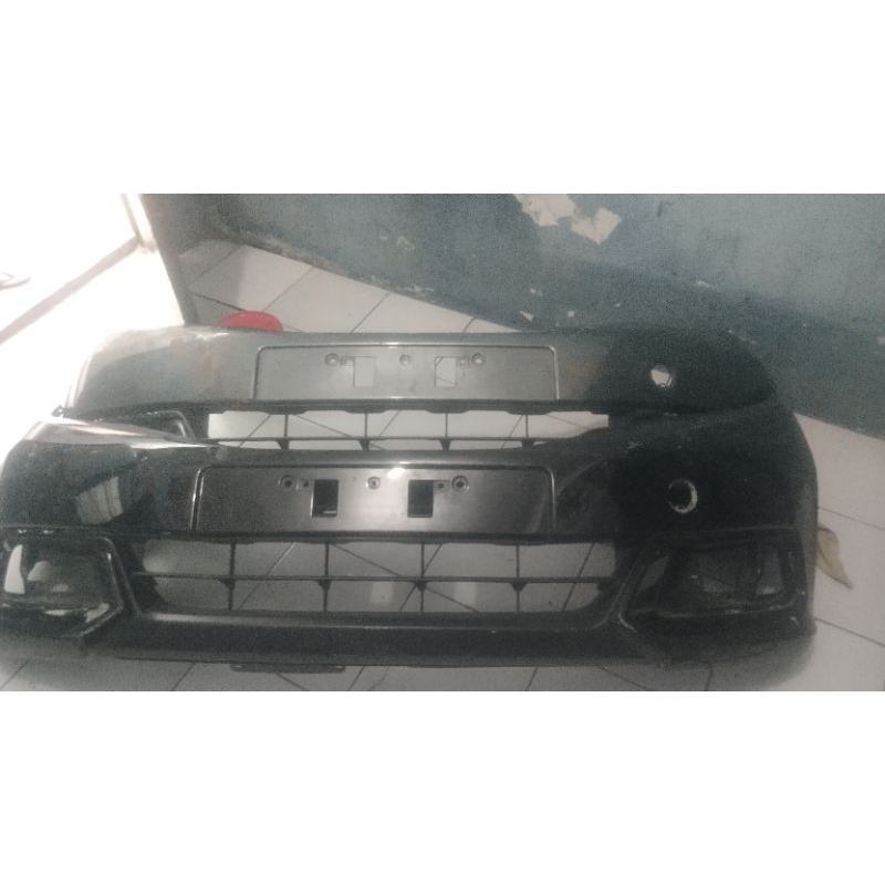 Bemper depan Mobilio E