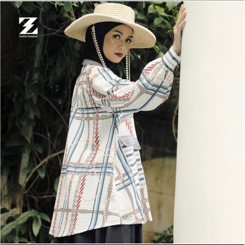 PRELOVED NALA BLOUSE XL BY ZASKIA SUNGKAR