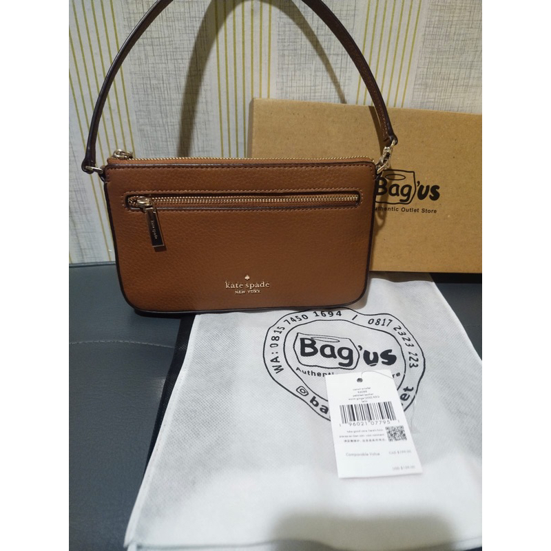 PRELOVED ~ KS Leila Pebbled Leather Convertible Wristlet (Warm Ginger)