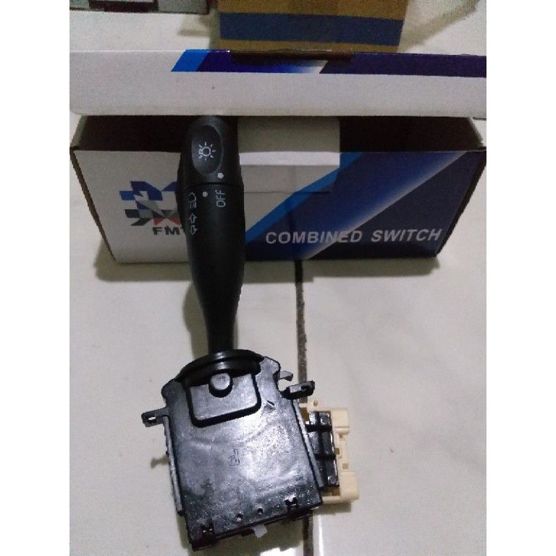 SAKLAR SEN MOBIL SUZUKI APV ARENA