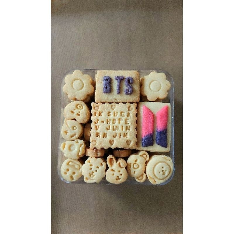 

BTS BT21 cookies